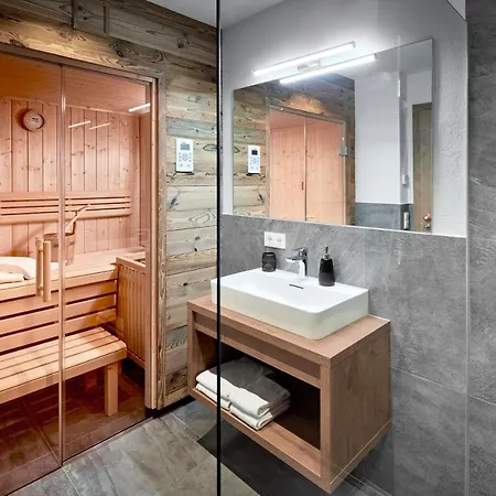 Alpin Residenzen Buchensteinwand St. Ulrich By Alpina-Holiday Sankt Ulrich am Pillersee Buitenkant foto