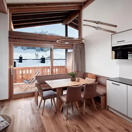 Alpin Residenzen Buchensteinwand St. Ulrich By Alpina-Holiday Sankt Ulrich am Pillersee Buitenkant foto