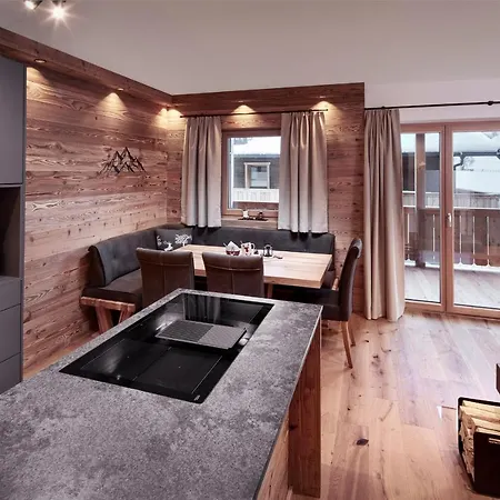 Alpin Residenzen Buchensteinwand St. Ulrich By Alpina-Holiday Sankt Ulrich am Pillersee Buitenkant foto