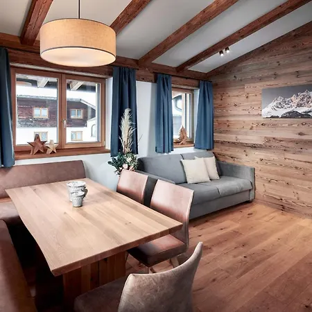 Alpin Residenzen Buchensteinwand St. Ulrich By Alpina-Holiday Sankt Ulrich am Pillersee Buitenkant foto